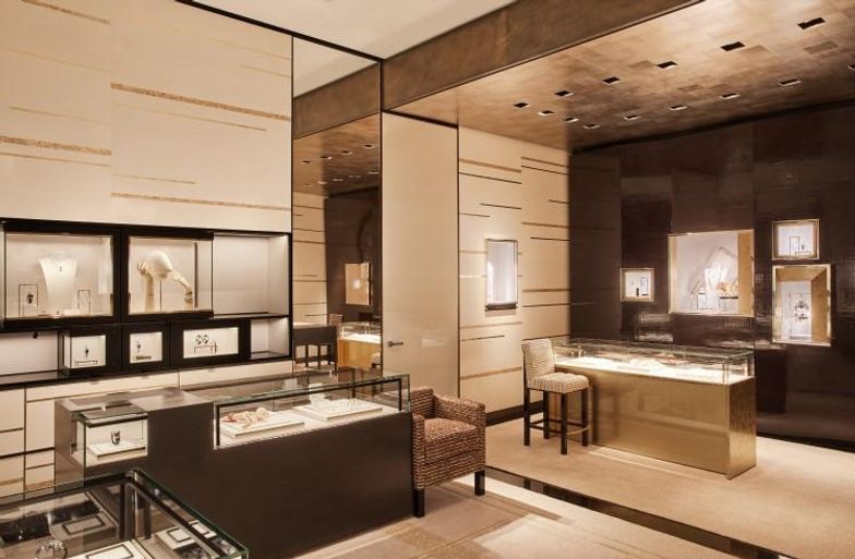 Wynn Las Vegas - We are honored to have the first Louis Vuitton store in  the country that is dedicated solely to women at Wynn Las Vegas. The store  will offer a