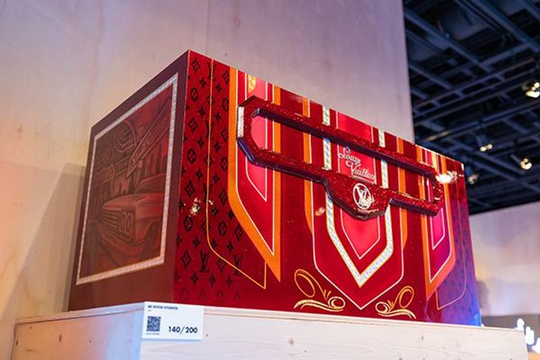 When Louis Vuitton trunks become art for a home: The ocean life of Hawaii  is the inspiration for this stunning stack of LV trunks painted onsite by  the