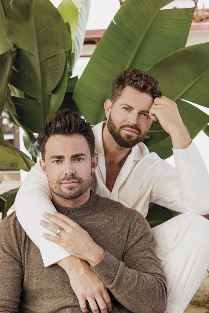 Hallmark Hunk Jonathan Bennett and Hubby Jaymes Vaughan on Love & Travel